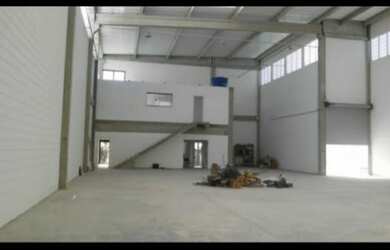 Imagem 1: Galpão/Depósito/Armazém para aluguel possui 750 metros quadrados