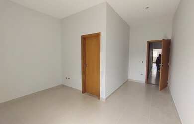 Imagem 11: CASA TERREA EM ATIBAIA. Varanda, 85m² de Área, 3 Vagas na garageme3...