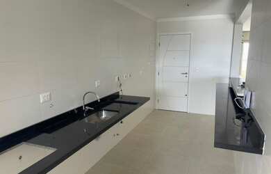 Imagem 8: Apartamento para venda possui 125 metros quadrados com 3 quartos em Aviação...