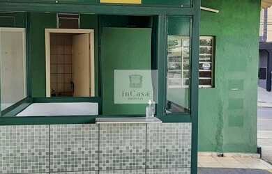 Imagem: O depósito possui 1.800m² de Área e está localizado em