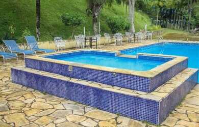 Imagem: A chácara possui 600m² de Área, Imóvel mobiliado e está