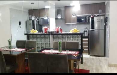 Imagem: O apartamento possui 2 Dormitórios, 1 Banheiro, 1 Vaga na garagem