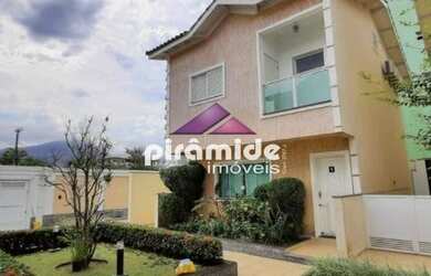 Imagem: A casa em condomínio possui 3 Dormitórios, 1 Banheiro, 1 Vaga