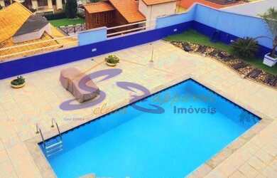 Imagem: A casa em condomínio possui 3 Dormitórios, 5 Banheiros, 2