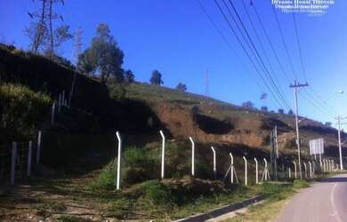 Imagem: O terreno possui 15.000m² de Área e está localizado em Area