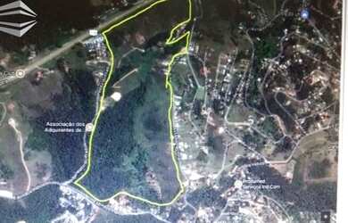 Imagem: O terreno possui 292.000m² de Área e está localizado em