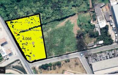 Imagem: O terreno possui 4.000m² de Área e está localizado em Jardim