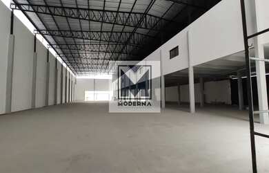 Imagem: O depósito possui 4898m² de Área e está localizado em Cidade