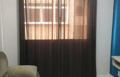 Imagem: O apartamento possui 1 Dormitório, 1 Banheiro, 1 Vaga na garagem