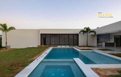 Imagem: A casa em condomínio possui 5 Dormitórios, 5 Banheiros, 4