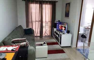 Imagem: O apartamento possui 2 Dormitórios, 1 Banheiro, 1 Vaga na garagem