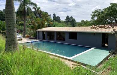 Imagem: A fazenda possui 1.000m² de Área e está localizado em Mairinque