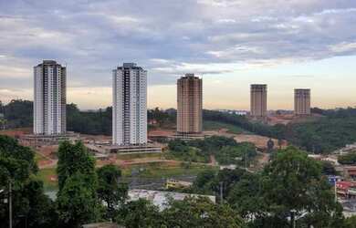 Imagem: O apartamento possui 3 Dormitórios, 2 Banheiros, 1 Vaga na