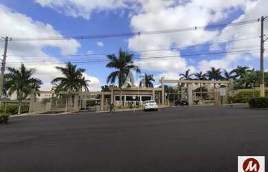 Imagem: O apartamento possui 2 Dormitórios, 2 Banheiros, 2 Vagas na