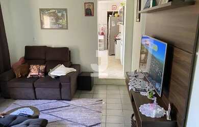 Imagem: A casa à venda possui 4 Dormitórios, 3 Banheiros, 2 Vagas