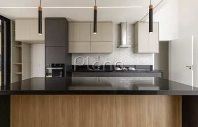 Imagem 7: Venda Casa com 235,00 metroQuadrado, 3 dormitório s , 2 vaga s . Swiss...