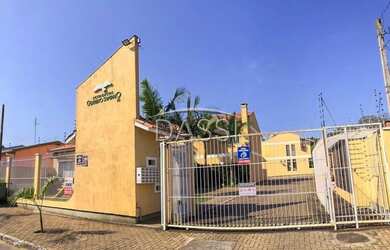 Imagem: A casa em condomínio possui 2 Dormitórios, 2 Banheiros, 2