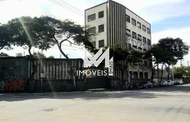 Imagem: O depósito possui 1900m² de Área e está localizado em Cambuci