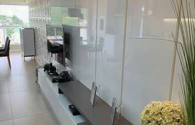 Imagem: O apartamento possui 3 Dormitórios, 2 Banheiros, 2 Vagas na