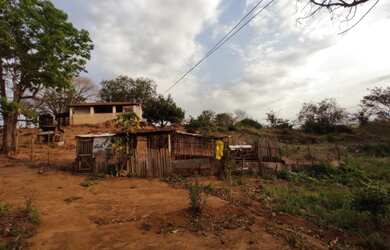 Imagem 6: Arrenda-se sítio em Bernardino De Campos com 7,197492 hectares, ROD....