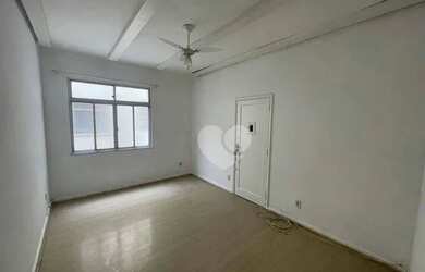 Imagem: O apartamento possui 2 Dormitórios, 1 Banheiro, 70m² de Área