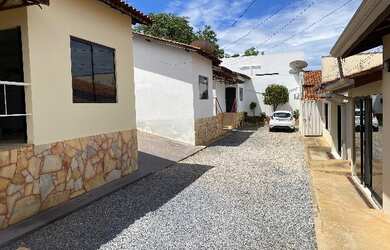 Imagem: A casa em condomínio possui 2 Dormitórios, 1 Banheiro, 2 Vagas