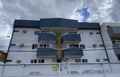 Imagem: O apartamento possui 2 Dormitórios, 2 Banheiros e 70m² de