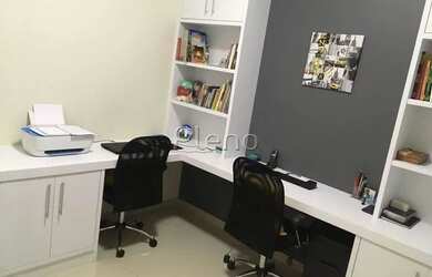 Imagem 4: Venda Casa com 222,00 metroQuadrado, 4 dormitório s , 2 vaga s . Swiss...