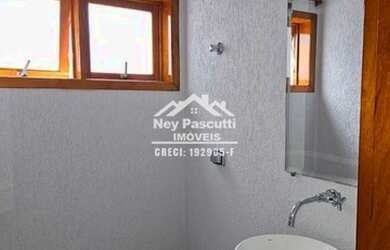 Imagem: A casa em condomínio possui 4 Dormitórios, 4 Banheiros, 4