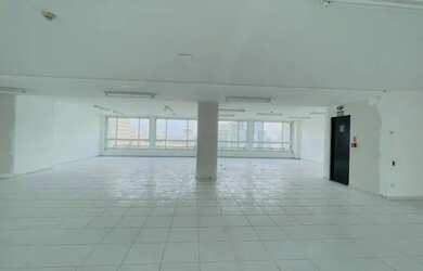 Imagem 7: Imóvel para Venda/Locação por R$ 6.100.000,00 Venda ou R$ 33.750,00/mês...