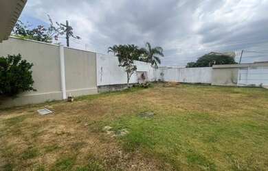 Imagem 4: Imóvel para locação no bairro Coqueiral com 3 quartos em Coqueiral - Araruama - RJ