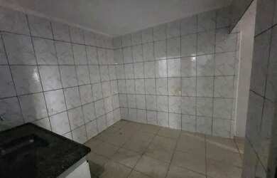 Imagem 16: Casa com 2 dormitórios e vaga de garagem, localizada em Ferraz de Vasconcelos