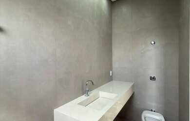 Imagem 2: Casa Alto Padrão em condomínio de luxo com portaria 24 horas