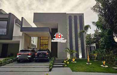 Imagem 2: Casa no Alphaville 4 com 4 Suítes Semimobiliada com Energia Solar/ Piscina...