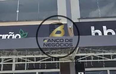 Imagem: O depósito possui 2 Vagas na garagem, 50m² de Área e está