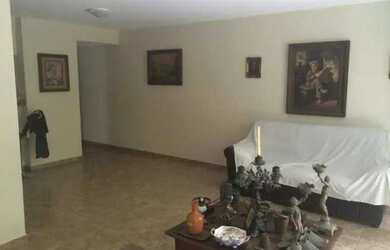 Imagem: O apartamento possui 2 Dormitórios, 3 Banheiros, 1 Vaga na