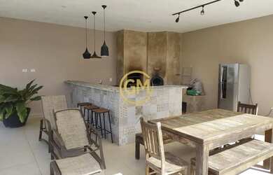 Imagem 7: Sobrado Alto Padrão em Condomínio Vista Privilegiada para Lago e Montanhas