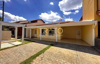 Imagem: A casa em condomínio possui 2 Dormitórios, 3 Banheiros, 3