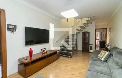 Imagem: A casa possui 5 Dormitórios, 5 Banheiros, 2 Vagas na garagem