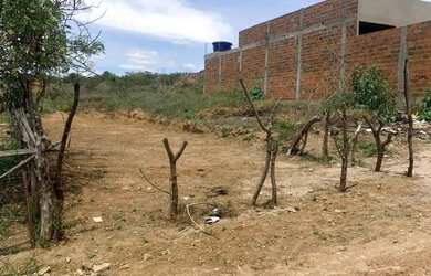 Imagem: O terreno está localizado em Ipirá, BA à venda por