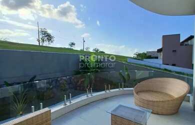 Imagem: A casa em condomínio possui 4 Dormitórios, 1 Banheiro, 5 Vagas