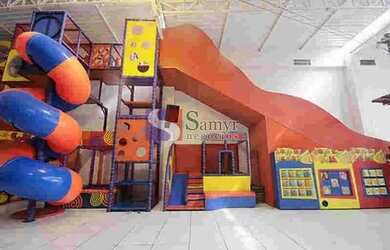 Imagem: O depósito possui 400m² de Área e está localizado em Centro