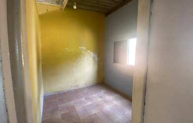 Imagem 7: H35 Vendo Chácara em Nazaré Paulista com Lago no fundo