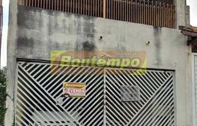 Imagem: A casa possui 4 Dormitórios, 3 Banheiros, 2 Vagas na garagem