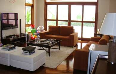 Imagem 8: CASA EM CONDOMÍNIO. Piscina, Churrasqueira, Guarda roupaeLareira