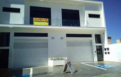 Imagem: O depósito possui 1 Vaga na garagem, 100m² de Área e está