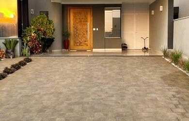 Imagem: A casa em condomínio possui 3 Dormitórios, 5 Banheiros, 4