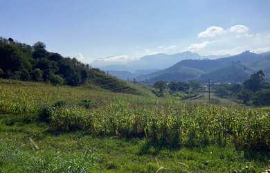 Imagem 2: Lote/Terreno para venda -1000 metros quadrados em São Bento do Sapucaí...