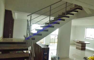 Imagem: O apartamento possui 3 Dormitórios, 3 Banheiros, 2 Vagas na