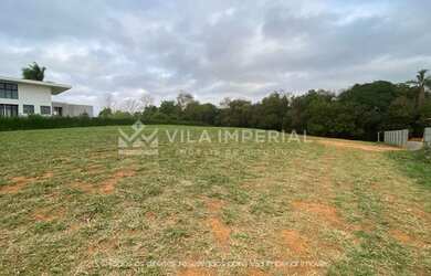 Imagem 3: São 3.149 metros quadrados de área livre com totalmente plana